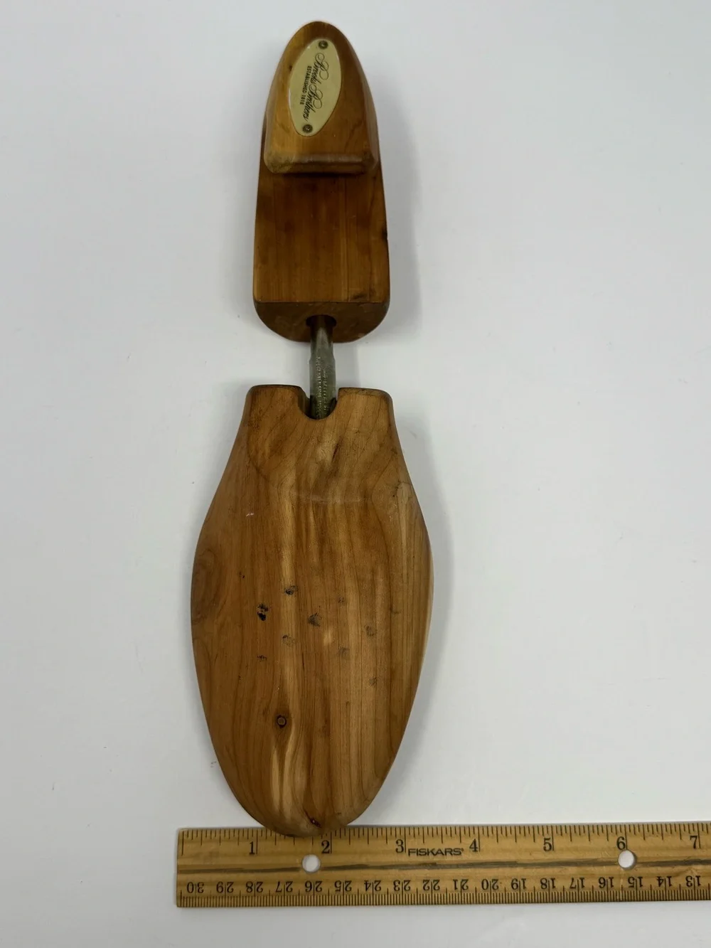 Brooks Brothers Size M Wooden Cedar Shoe Tree Toe Shaper (Right Foot Only!)